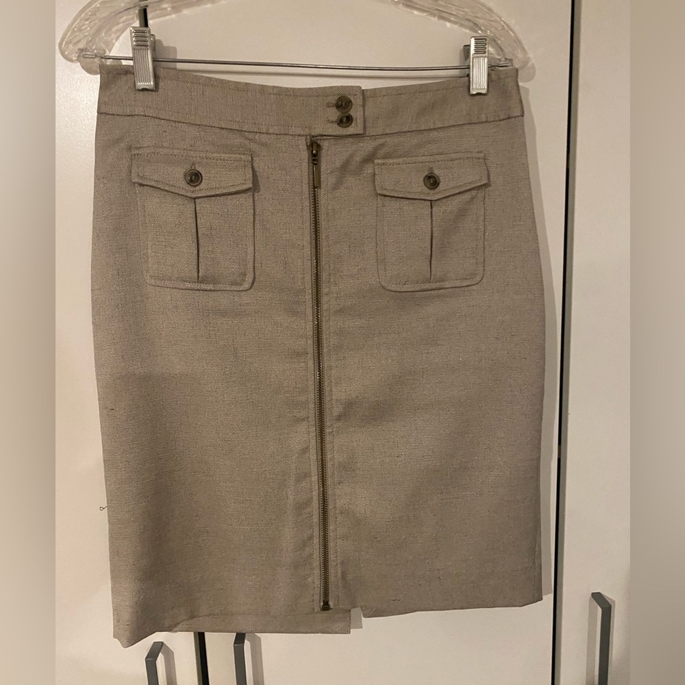 The Limited tweed skirt in good condition